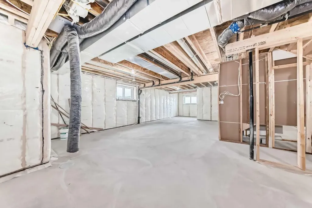 1112 Iron Ridge Avenue Crossfield AB T0M 0S0