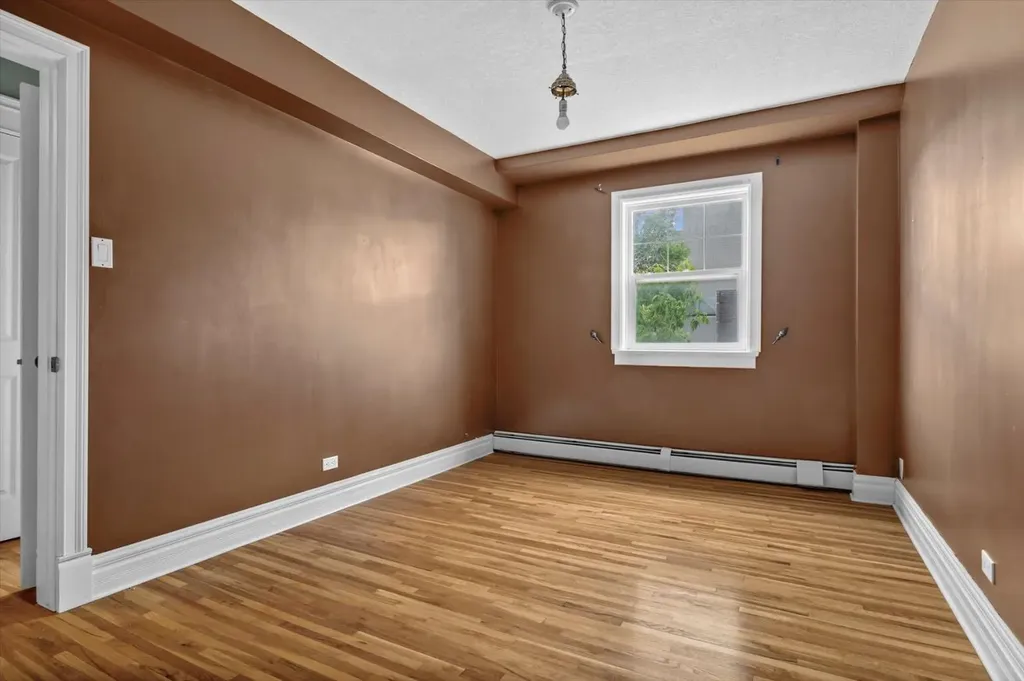 1125 17 Avenue SW Calgary AB T2T 0B5