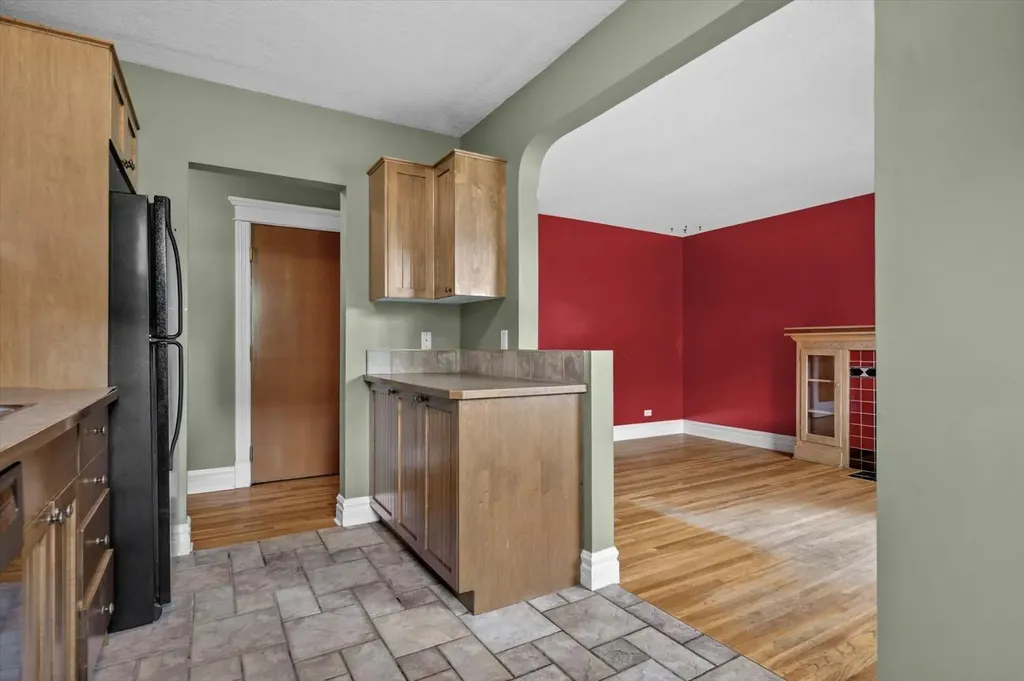 1125 17 Avenue SW Calgary AB T2T 0B5