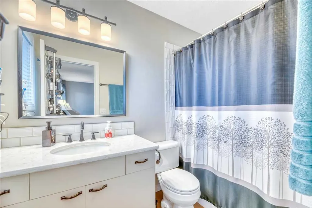 9 Madison Court Strathmore AB T1P 1M5