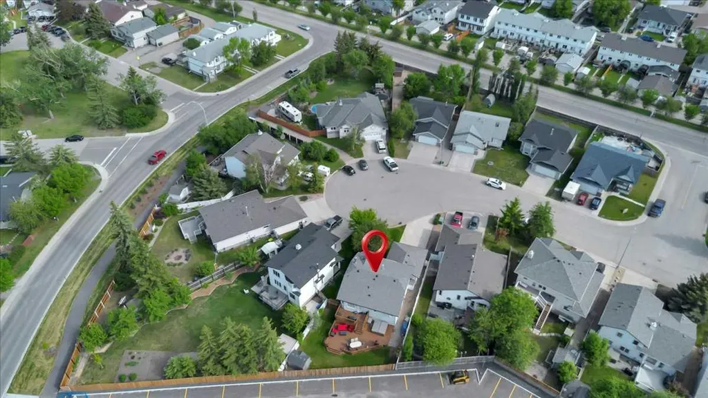 9 Madison Court Strathmore AB T1P 1M5