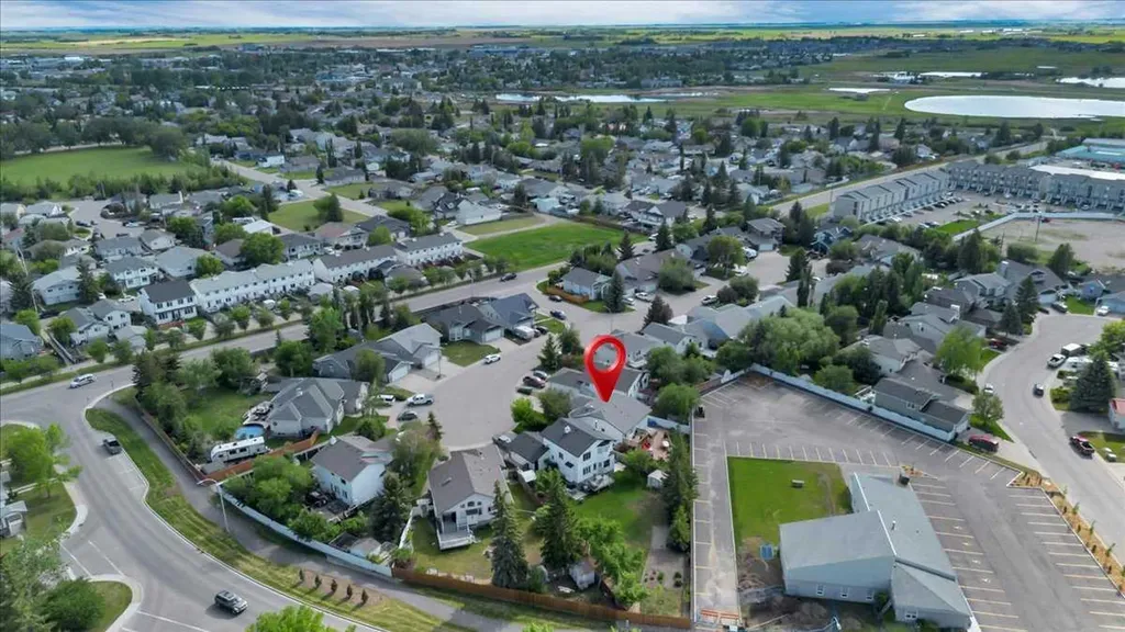 9 Madison Court Strathmore AB T1P 1M5