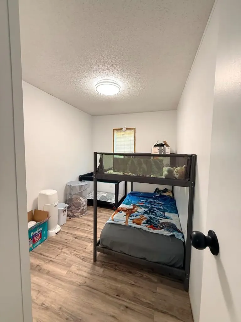 10109 105 Avenue La Crete AB T0H 2H0