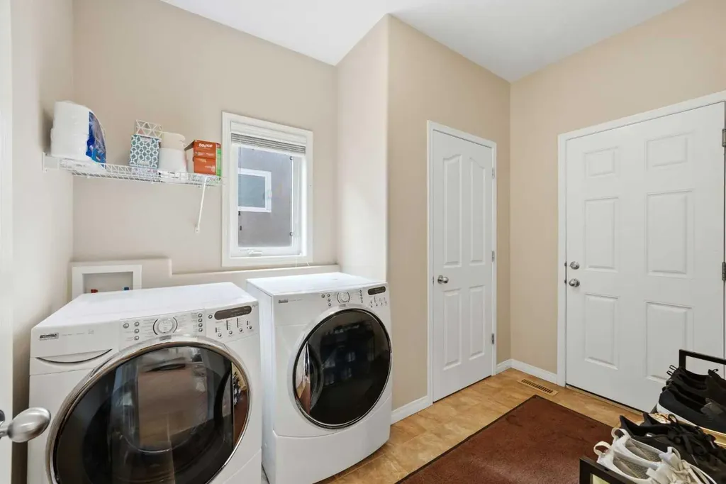 106 Panatella Crescent NW Calgary AB T3K 0H4