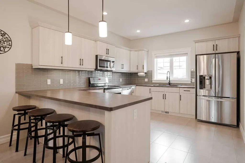 113 Chalifour Street Fort Mcmurray AB T9K 2Y3