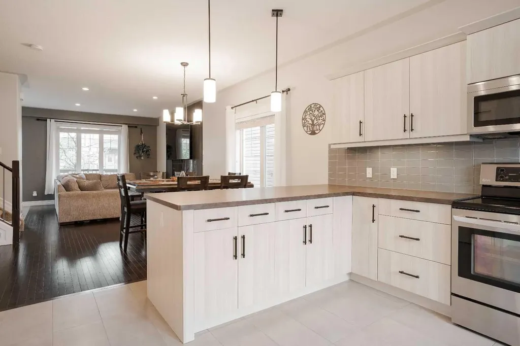 113 Chalifour Street Fort Mcmurray AB T9K 2Y3