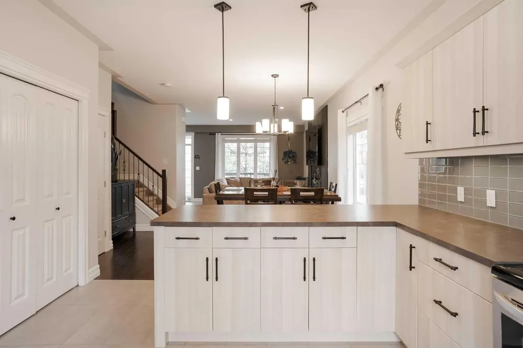 113 Chalifour Street Fort Mcmurray AB T9K 2Y3