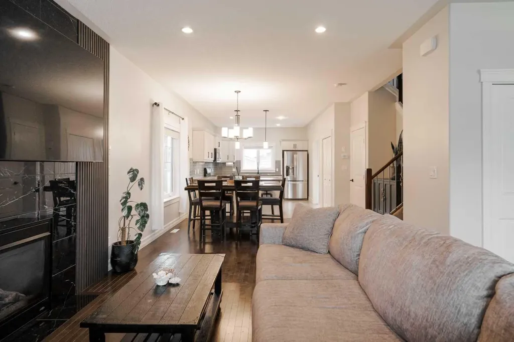 113 Chalifour Street Fort Mcmurray AB T9K 2Y3