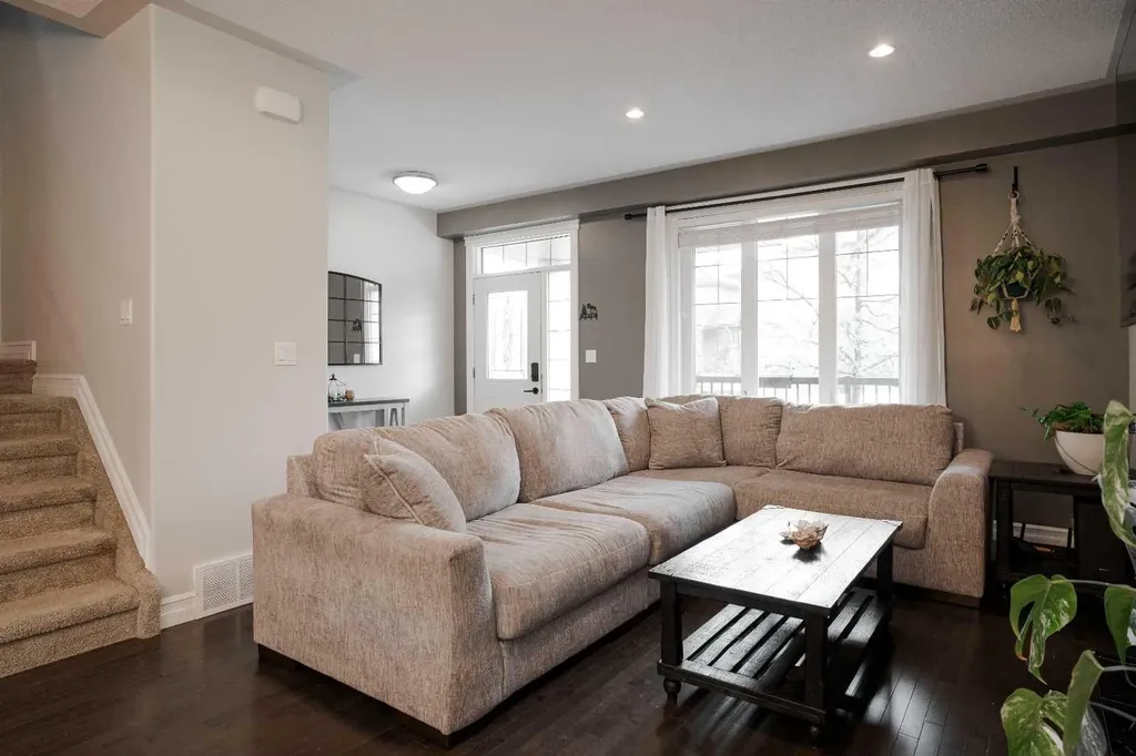 113 Chalifour Street Fort Mcmurray AB T9K 2Y3