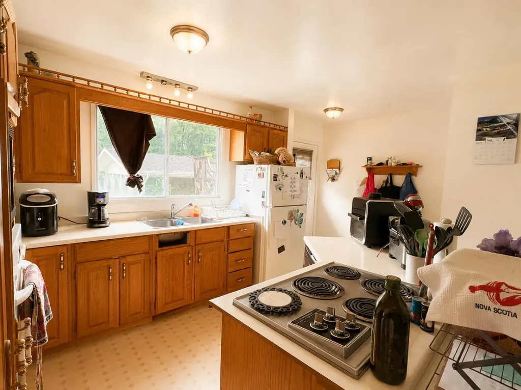 5620 57 Street Rocky Mountain House AB T4T1H7