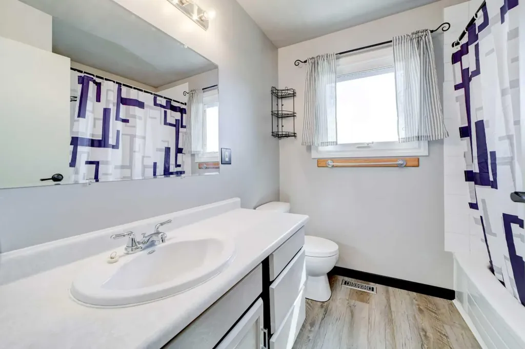 162 Pensacola Court W Lethbridge AB T1K4R6