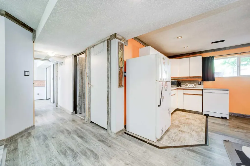 162 Pensacola Court W Lethbridge AB T1K4R6