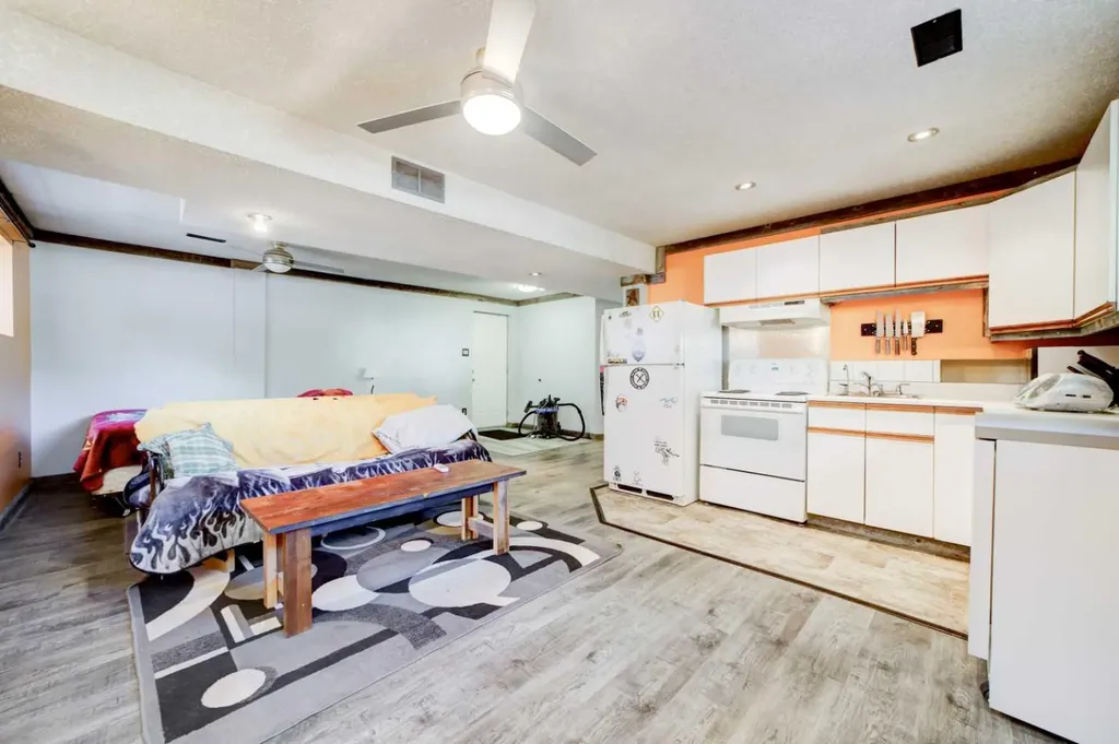 162 Pensacola Court W Lethbridge AB T1K4R6