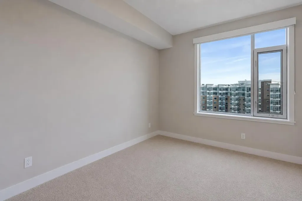 16 Varsity Estates Circle NW Calgary AB T3A 2C5