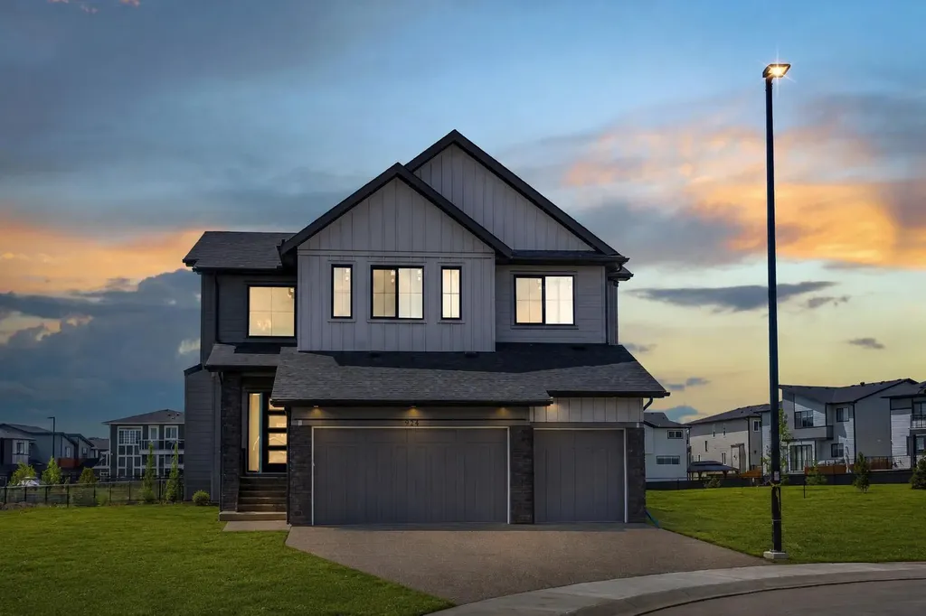 924 South Shore Terrace Chestermere AB T1X 3G1