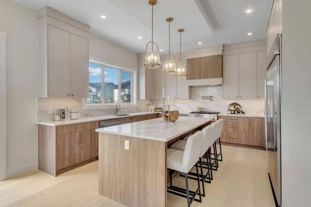 924 South Shore Terrace Chestermere AB T1X 3G1