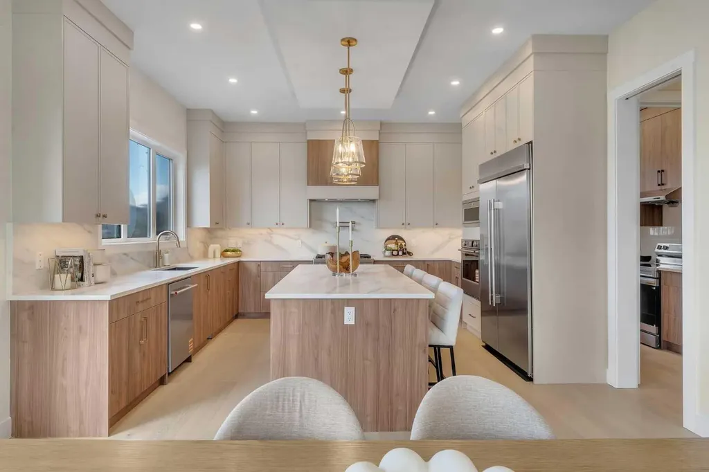 924 South Shore Terrace Chestermere AB T1X 3G1