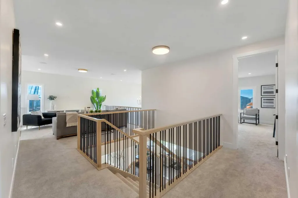 924 South Shore Terrace Chestermere AB T1X 3G1