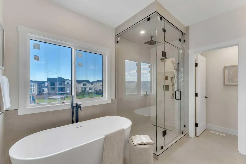 924 South Shore Terrace Chestermere AB T1X 3G1