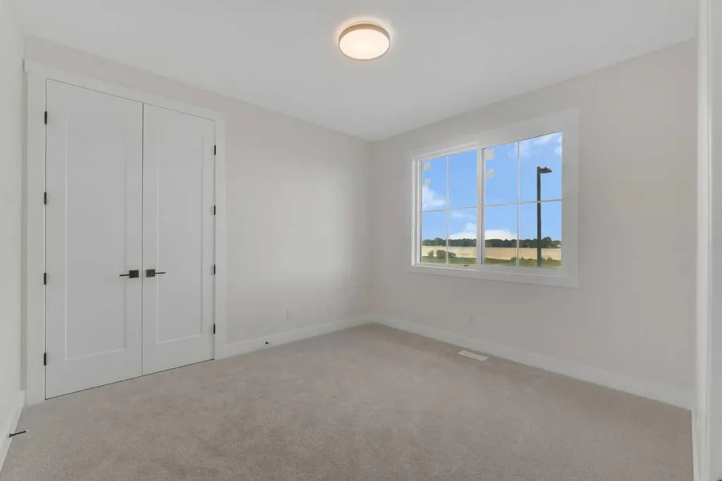 924 South Shore Terrace Chestermere AB T1X 3G1