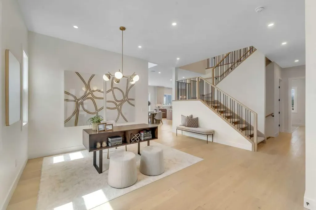 924 South Shore Terrace Chestermere AB T1X 3G1