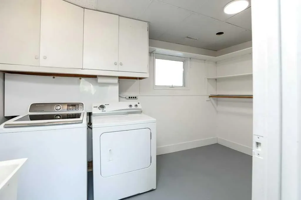 316 Leaside Avenue S Lethbridge AB T1J 4J2