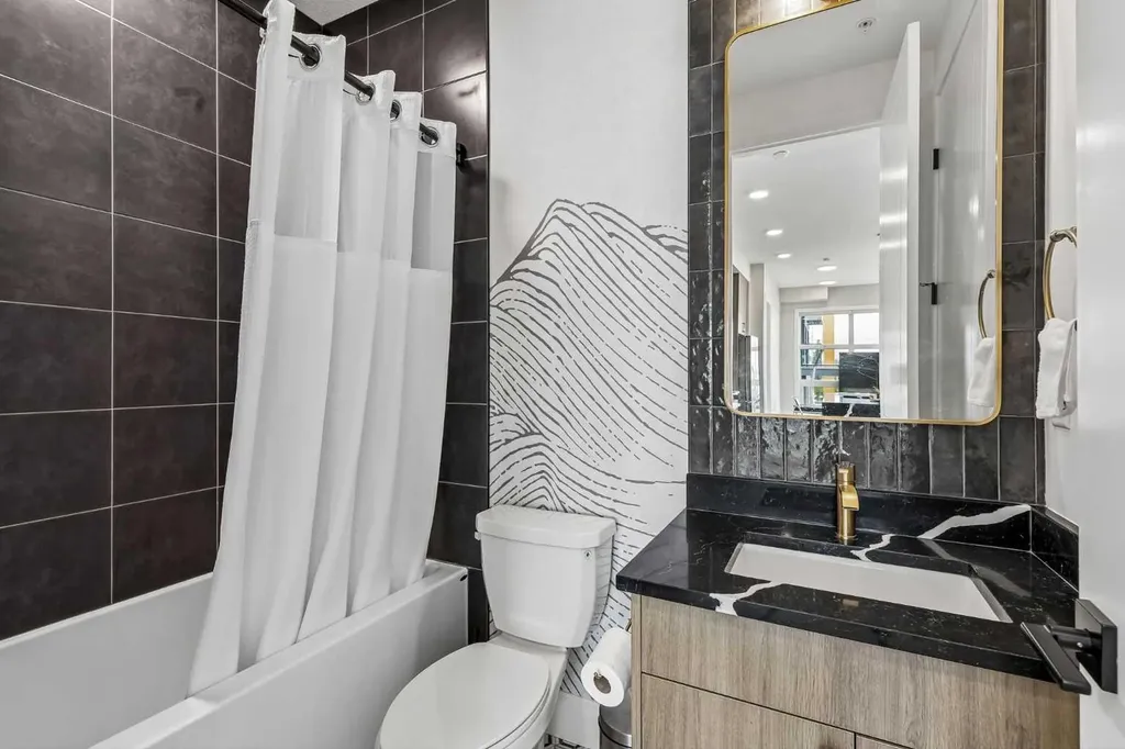 330 Dieppe Drive SW Calgary AB T3E 2L4