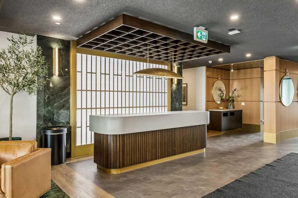 330 Dieppe Drive SW Calgary AB T3E 2L4
