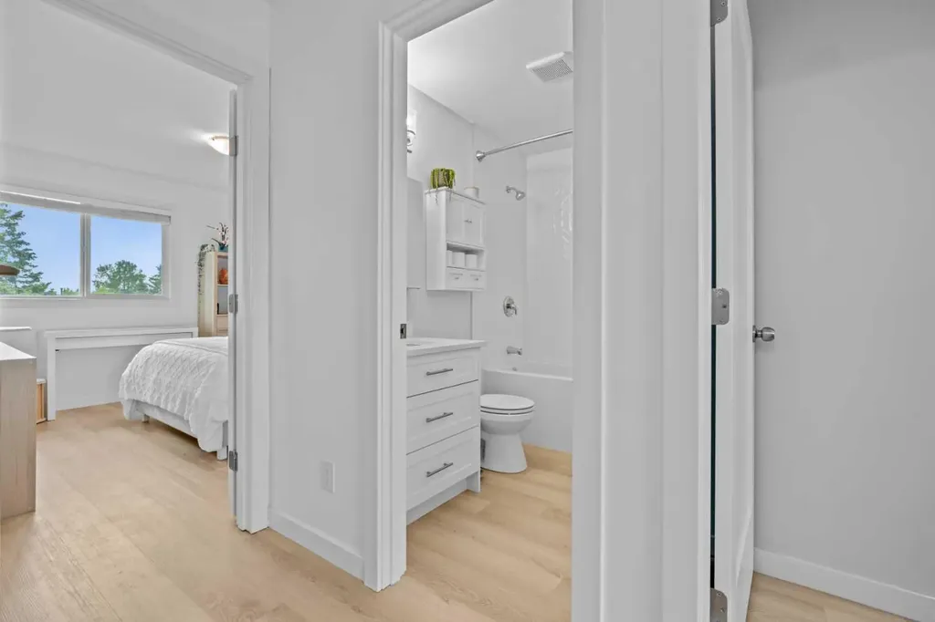 6020 Temple Drive NE Calgary AB T1Y 4R5