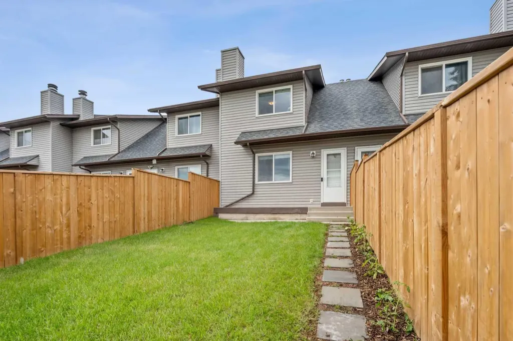 6020 Temple Drive NE Calgary AB T1Y 4R5