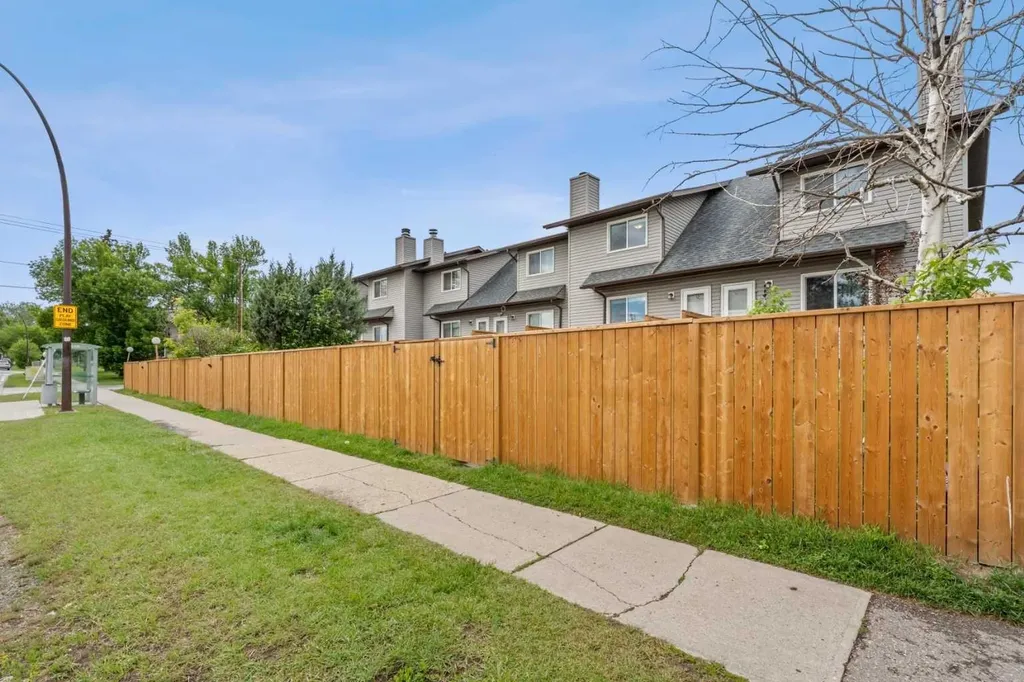 6020 Temple Drive NE Calgary AB T1Y 4R5