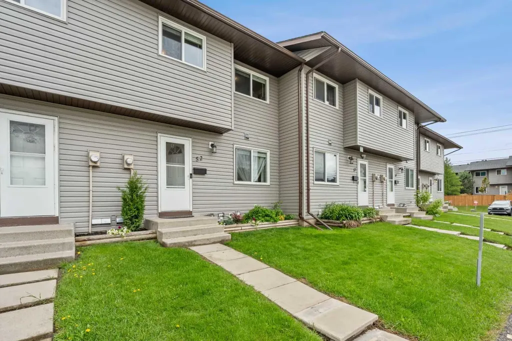 6020 Temple Drive NE Calgary AB T1Y 4R5