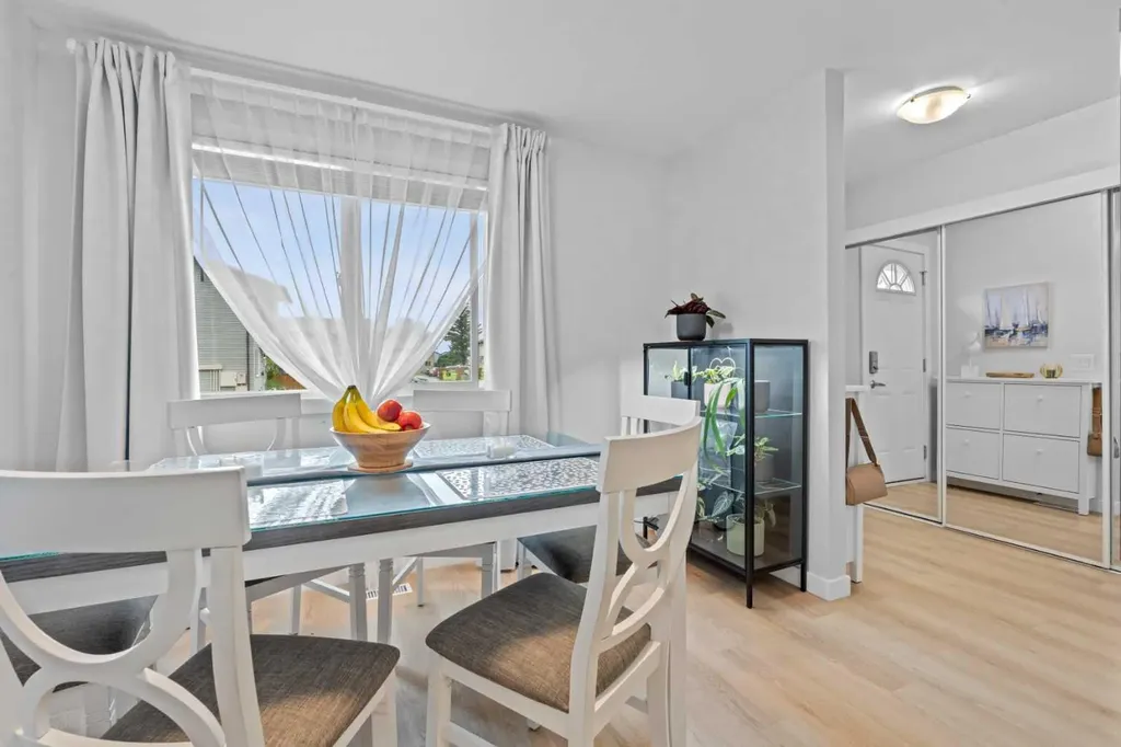 6020 Temple Drive NE Calgary AB T1Y 4R5