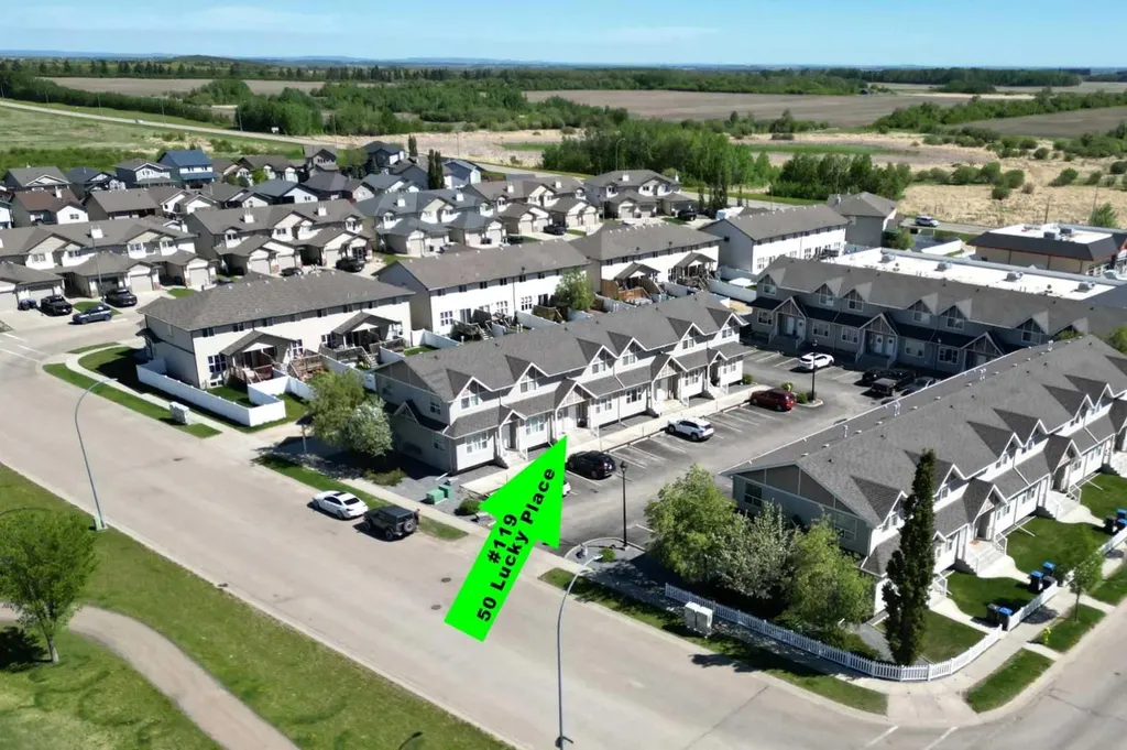 50 Lucky Place Sylvan Lake AB T4S 0E3