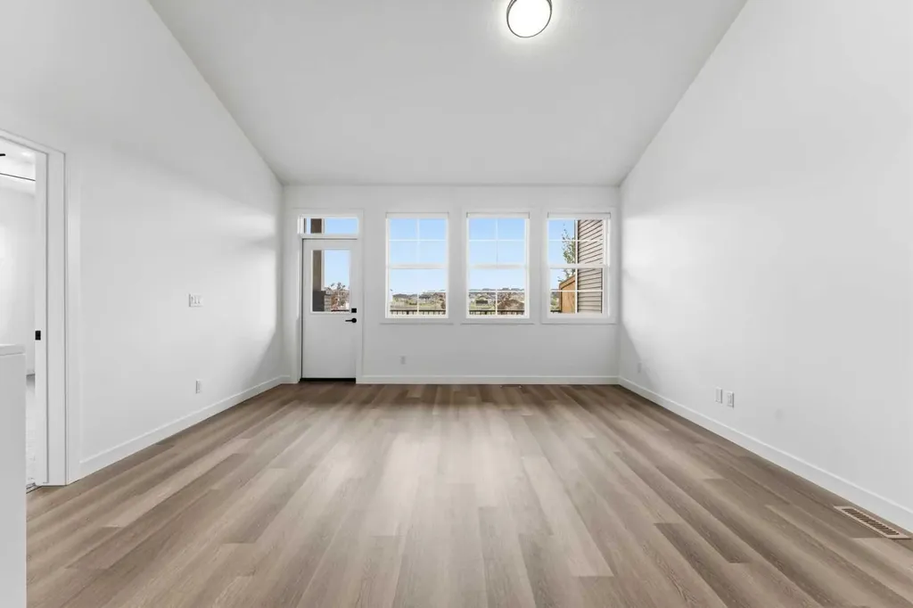 15 Coopersfield Link Airdrie AB T4B 5P5