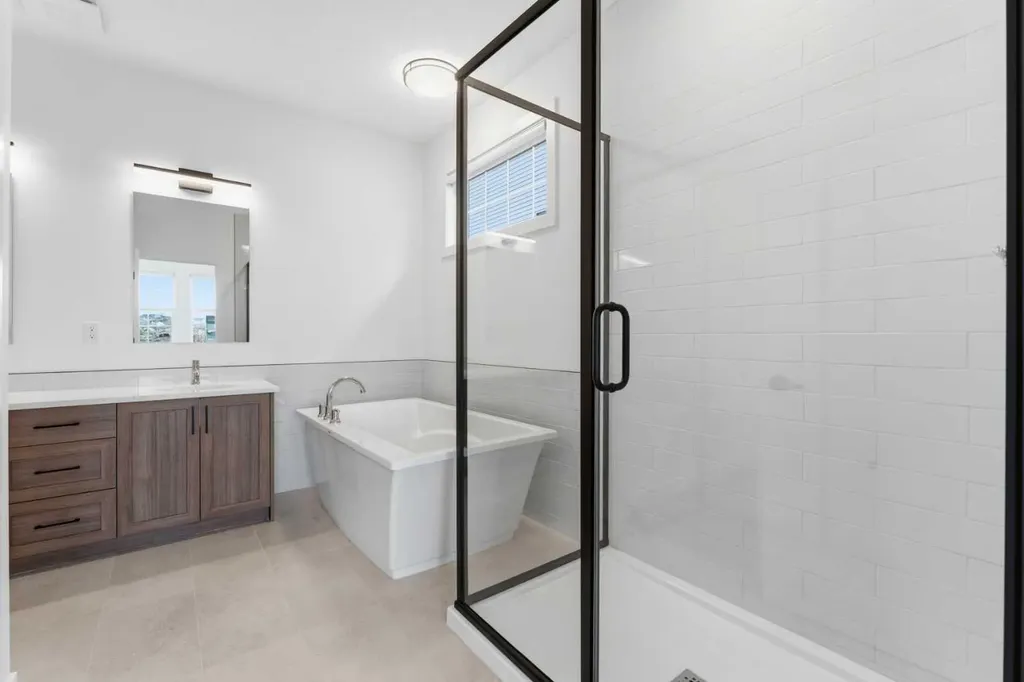 15 Coopersfield Link Airdrie AB T4B 5P5