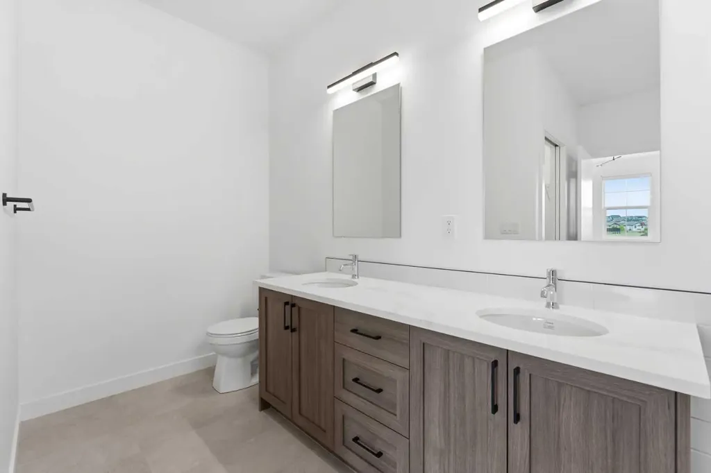15 Coopersfield Link Airdrie AB T4B 5P5