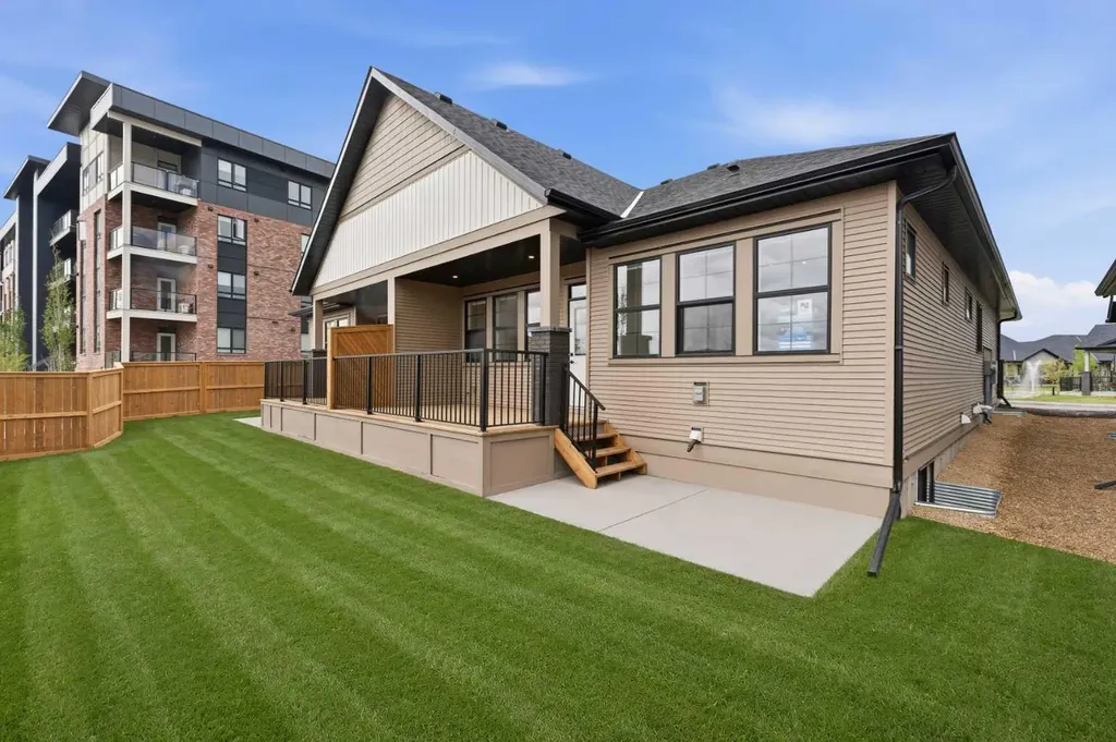 15 Coopersfield Link Airdrie AB T4B 5P5