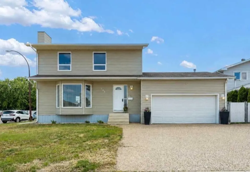 265 Sprague Way SE Medicine Hat AB T1B 2L9