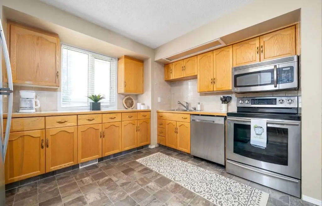 265 Sprague Way SE Medicine Hat AB T1B 2L9