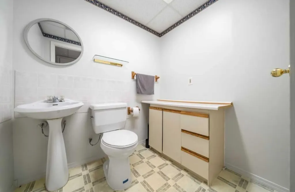 265 Sprague Way SE Medicine Hat AB T1B 2L9