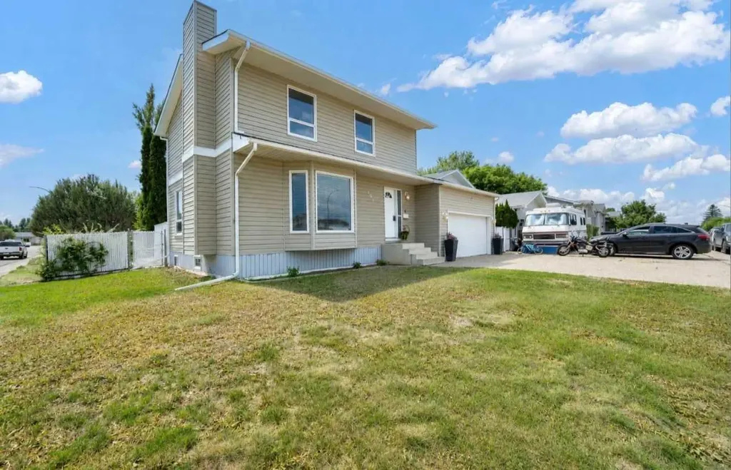 265 Sprague Way SE Medicine Hat AB T1B 2L9