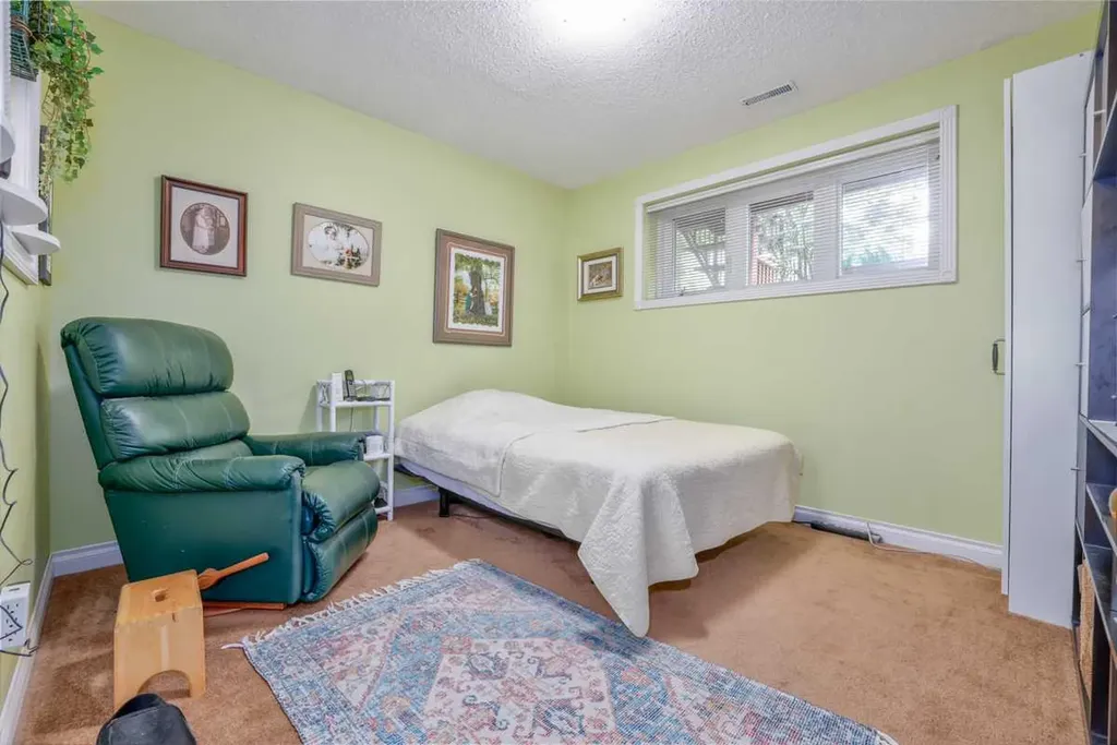 10001 Brookpark Boulevard SW Calgary AB T2W 3E3