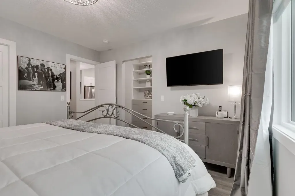 185 Riverwood Crescent Diamond Valley AB T0L 0H0