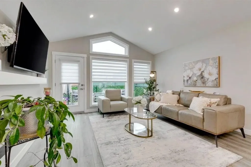 185 Riverwood Crescent Diamond Valley AB T0L 0H0
