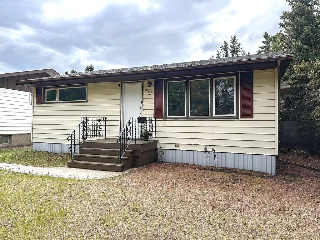 5217 53a Avenue Camrose AB T4V0Y7