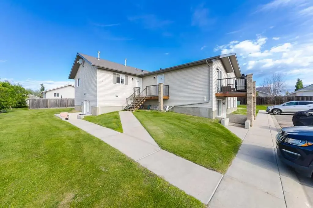 1901 52 Avenue Lloydminster AB T9V 3K7