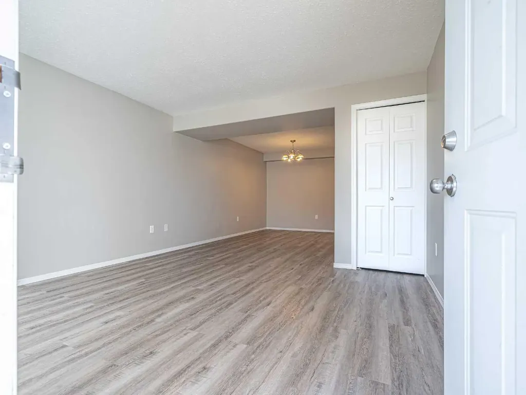 1901 52 Avenue Lloydminster AB T9V 3K7
