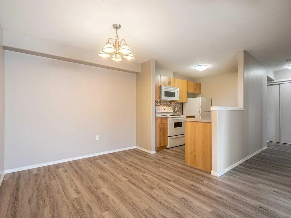 1901 52 Avenue Lloydminster AB T9V 3K7