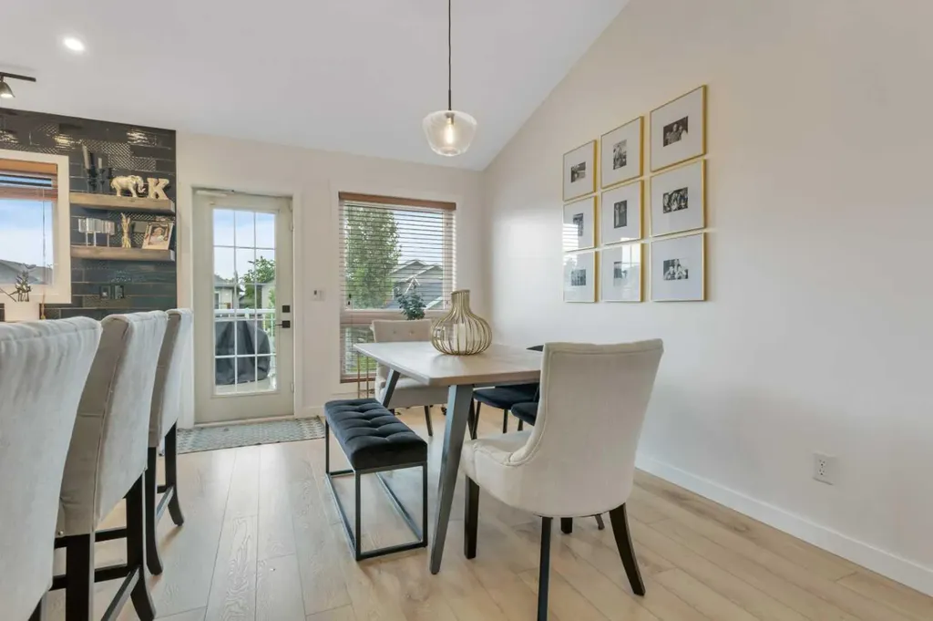 33 Walker Boulevard Red Deer AB T4L 7E4